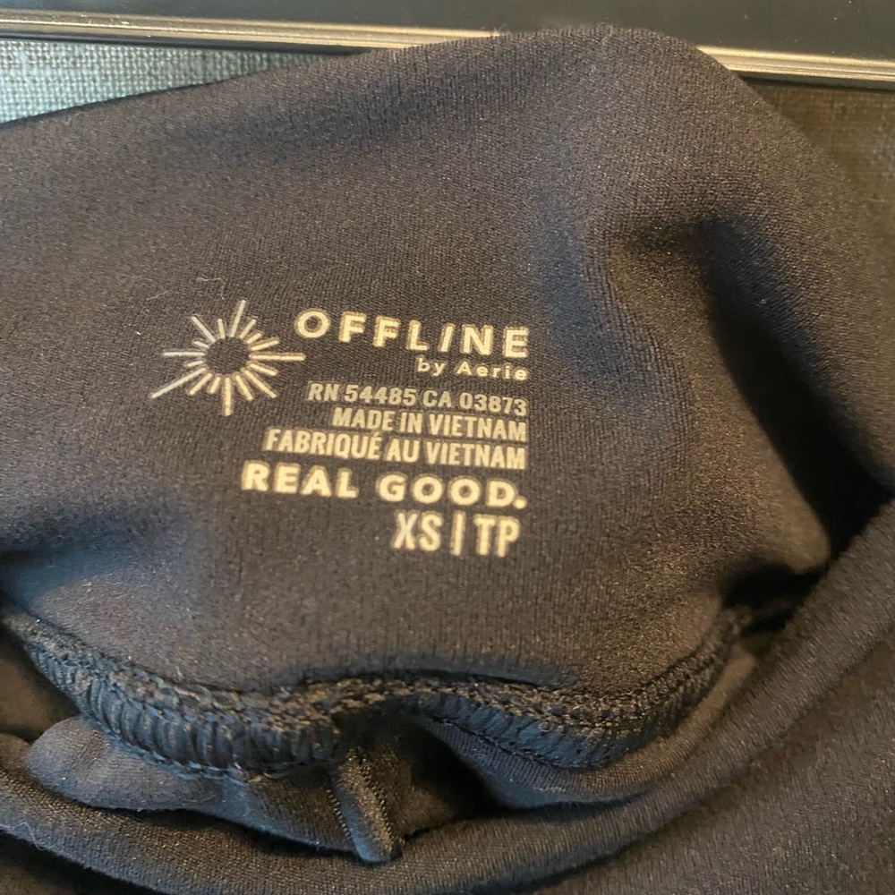 Offline by Aerie Black Athletic Skort with Pockets - Picture 2 of 5